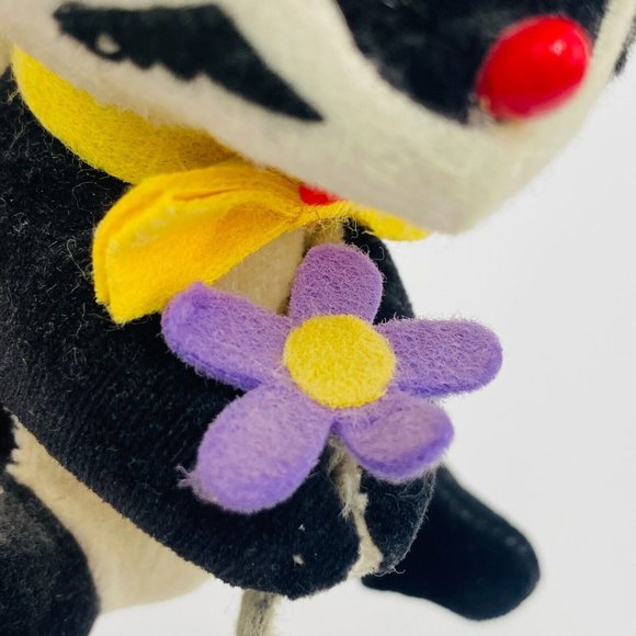 Rare Vintage Fun Farm Dream Pets Skunk Sniffer, Made in Japan, Purple Flower, 6" - Picture 10 of 16
